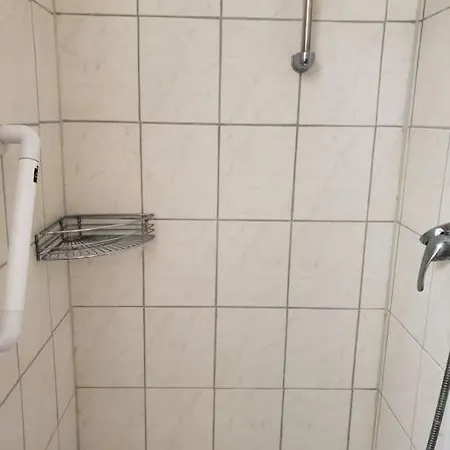 Kleine Moblierte 1-zimmer In Apartment Bad Worishofen