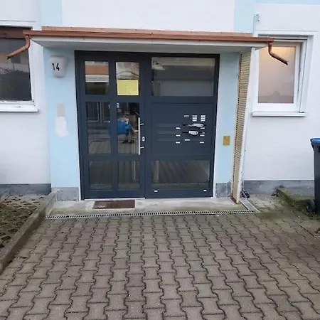 Kleine Moblierte 1-zimmer In